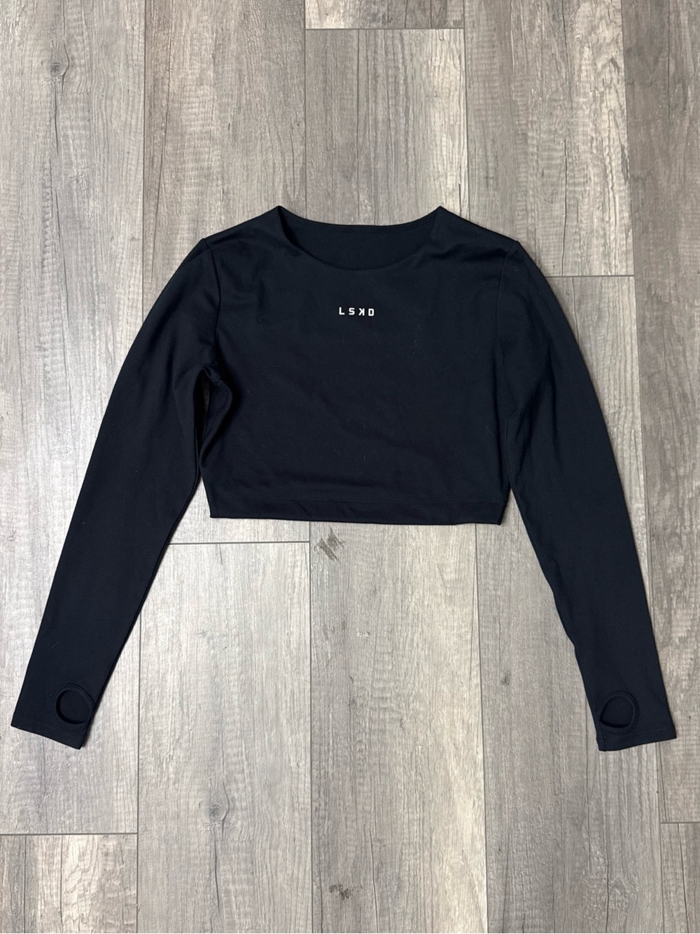 LSKD Black Long-Sleeve Cropped Crew Top